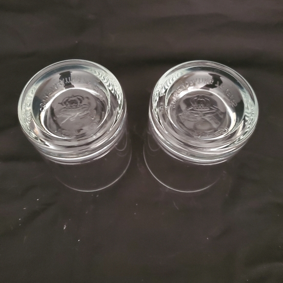 Pair of Embossed Bottom Crown Royal Rock Glasses - Picture 5 of 7